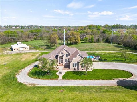 1111 N CAMPBELL Street Pleasant Hill MO 64080