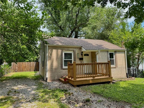 106 NE Ash Street, Lee\'s Summit, MO 64063 - MLS#: 2636371