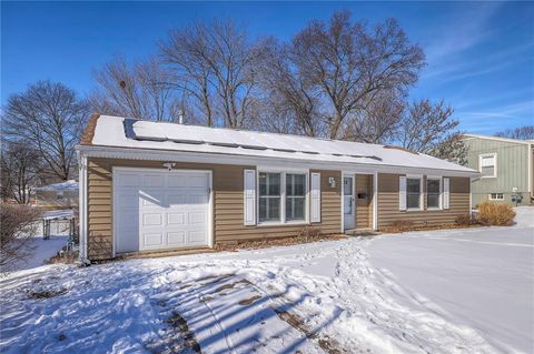 402 Prairie Lane, Belton, MO 64012 - #: 2597701