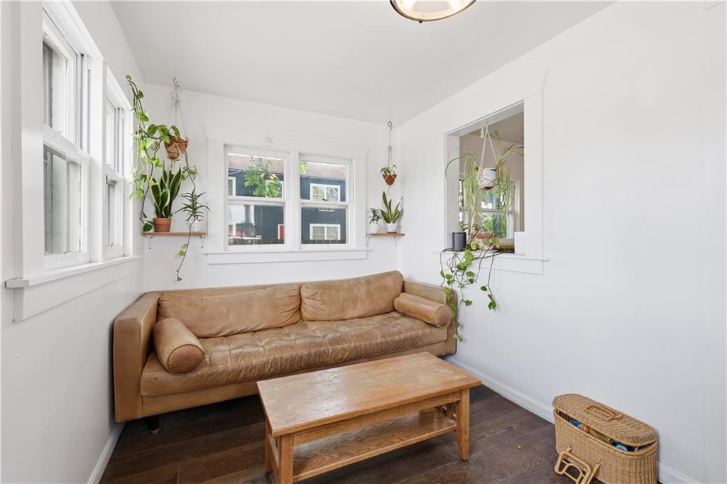 112 6th Street