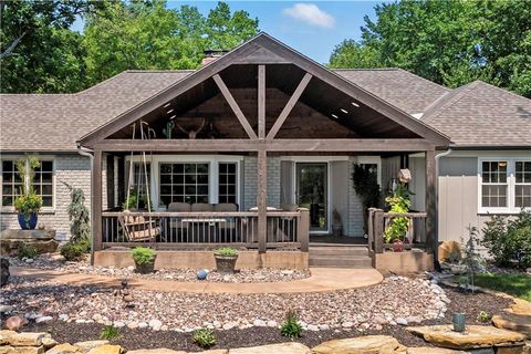 Photo of 39410 W 151st Street, Olathe, KS 66025 (MLS # 2567839)