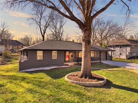 12718 Crystal Avenue, Grandview, MO 64030 - MLS#: 2610314