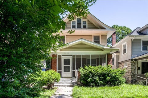Photo of 3222 E 28th Street, Kansas City, MO 64128 (MLS # 2626843)