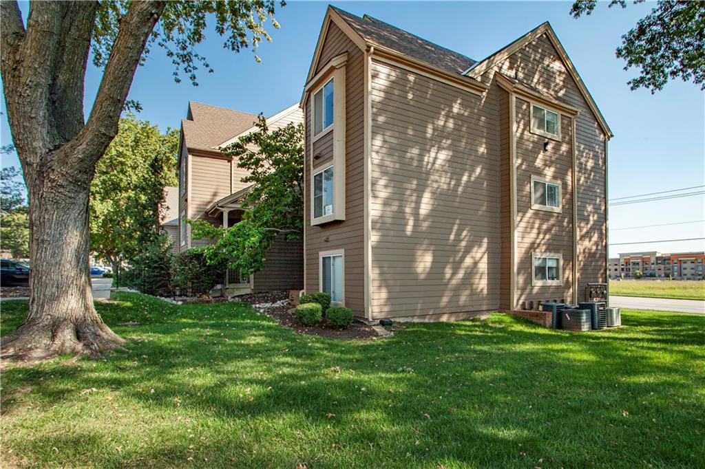 11224 Nieman Road 202