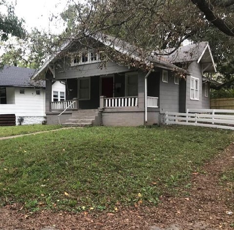 Photo of 5700 Brooklyn Avenue, Kansas City, MO 64130 (MLS # 2647645)