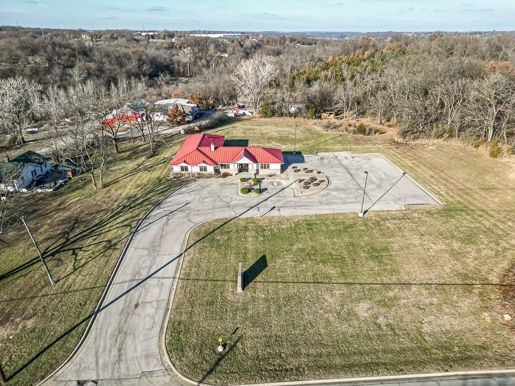 9340 Parallel Parkway