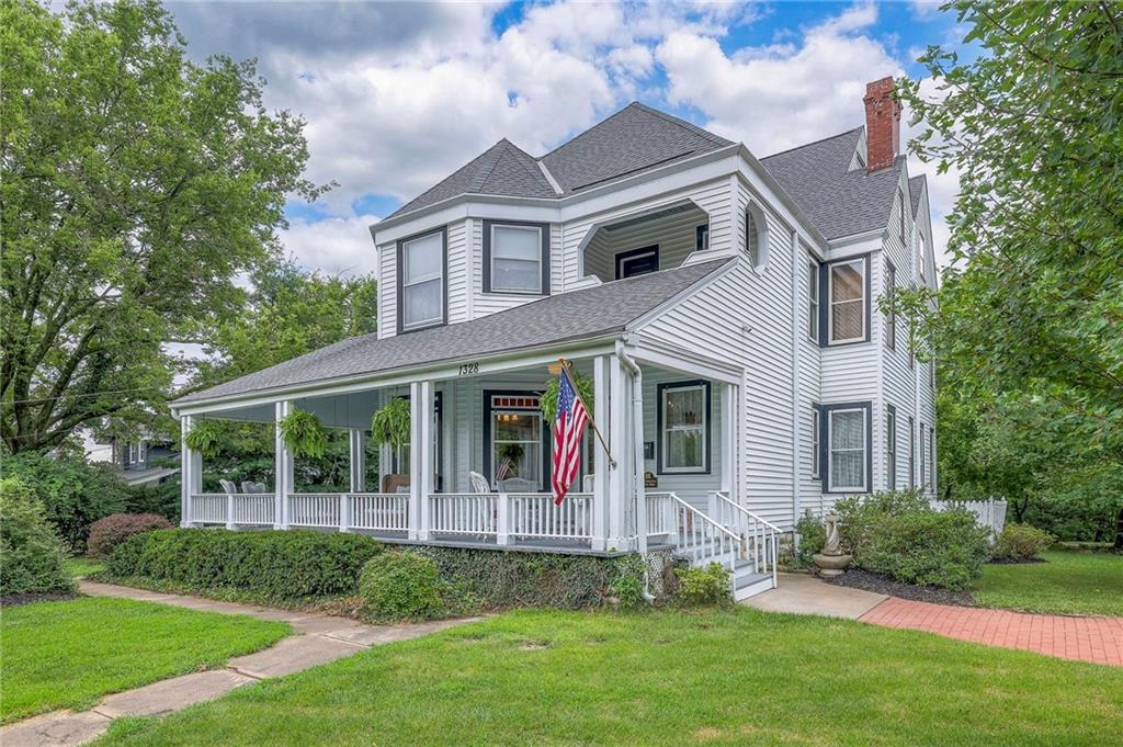 1328 Main Street