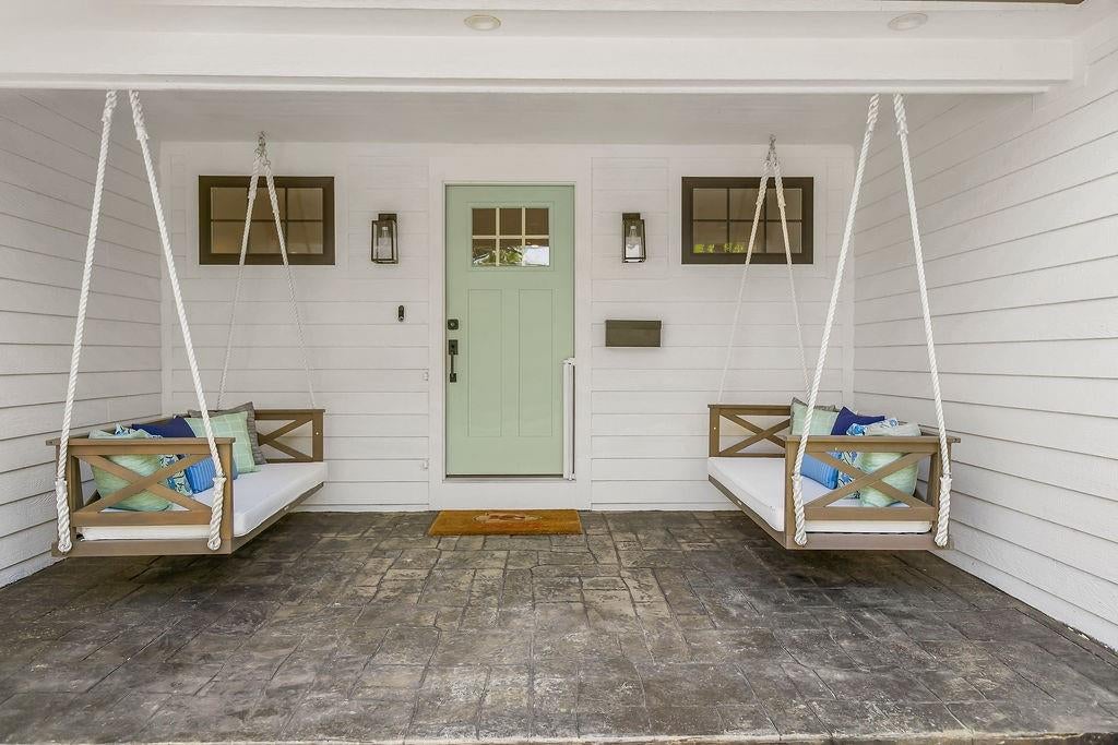 2905 W 73rd Street