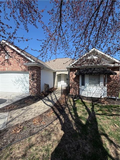 3337 S Victoria Drive Blue Springs MO 64015