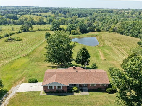 Photo of 309 N Main Street, Newtown, MO 64667 (MLS # 2640761)