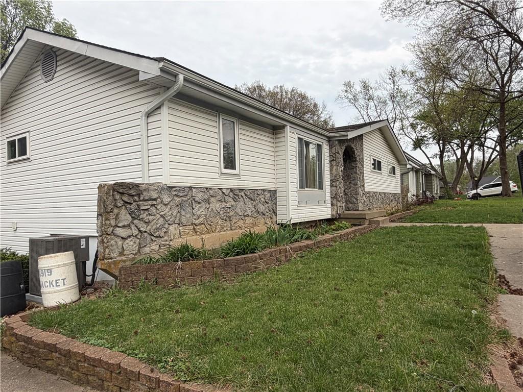 4919 Bluejacket Street