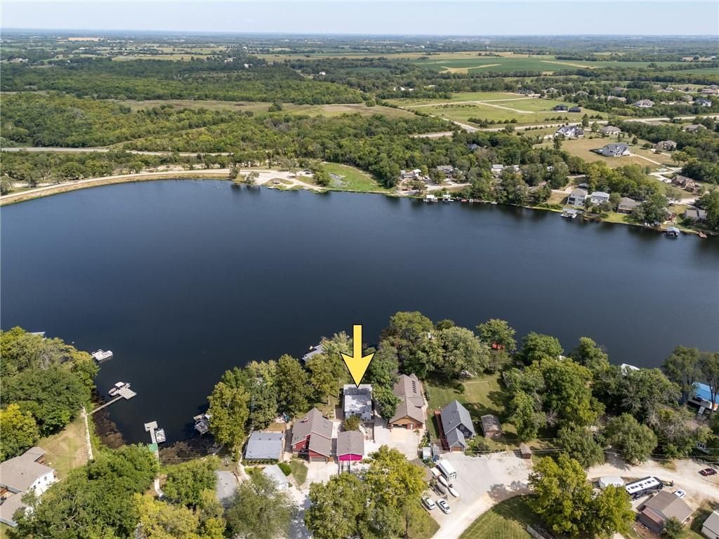 Photo of 15339 Lake Road 2 Street, Gardner, KS 66030 (MLS # 2606613)