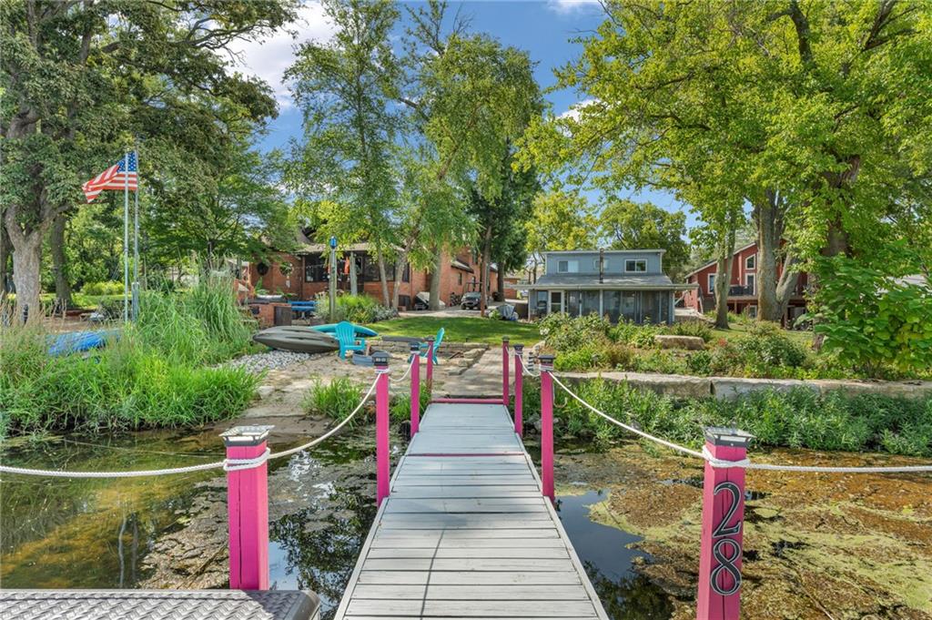 15339 Lake Road 2 Street