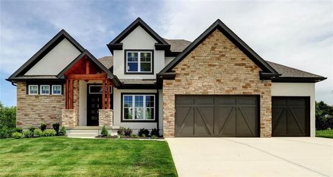 MLS: 2505254