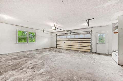 Tiny photo for 1500 Ridgeview Road, Liberty, MO 64068 (MLS # 2623817)