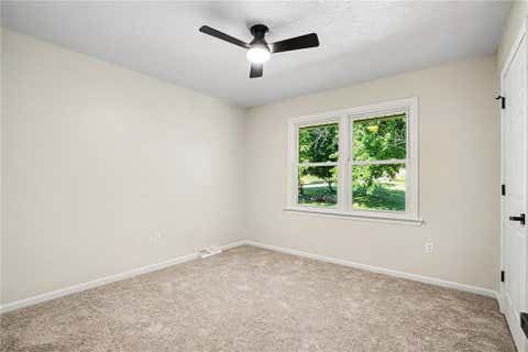 Tiny photo for 1500 Ridgeview Road, Liberty, MO 64068 (MLS # 2623817)
