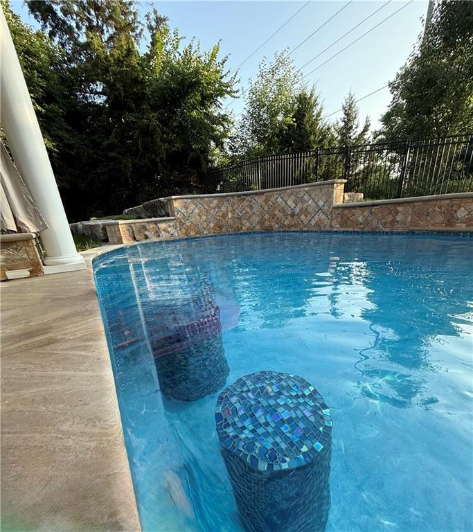 5418 W 161st Terrace