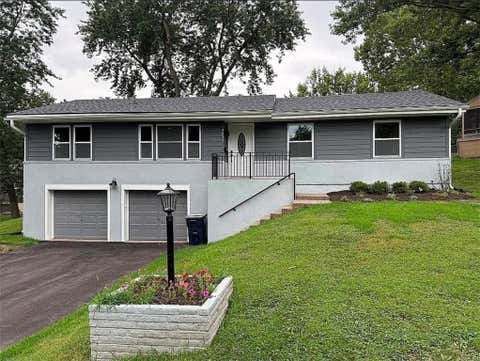 Photo of 3237 NE 47th Terrace, Kansas City, MO 64117 (MLS # 2636051)