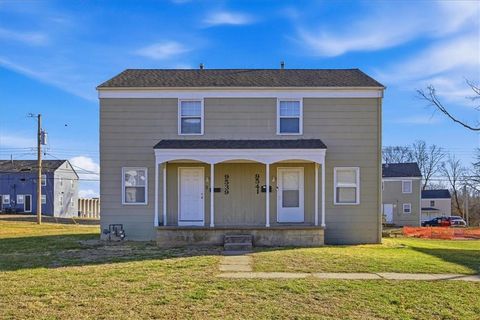 9539-9541 Charlotte Street Kansas City MO 64131