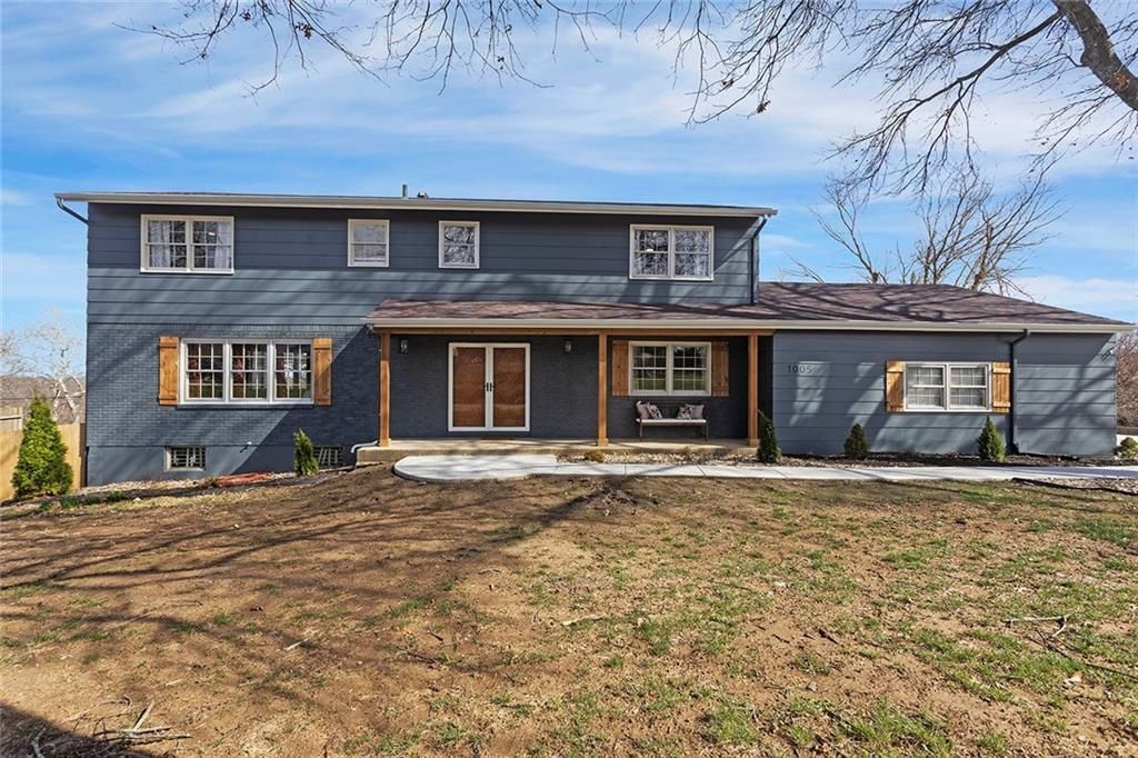 Photo of 1005 N Morse Avenue, Liberty, MO 64068 (MLS # 2607115)