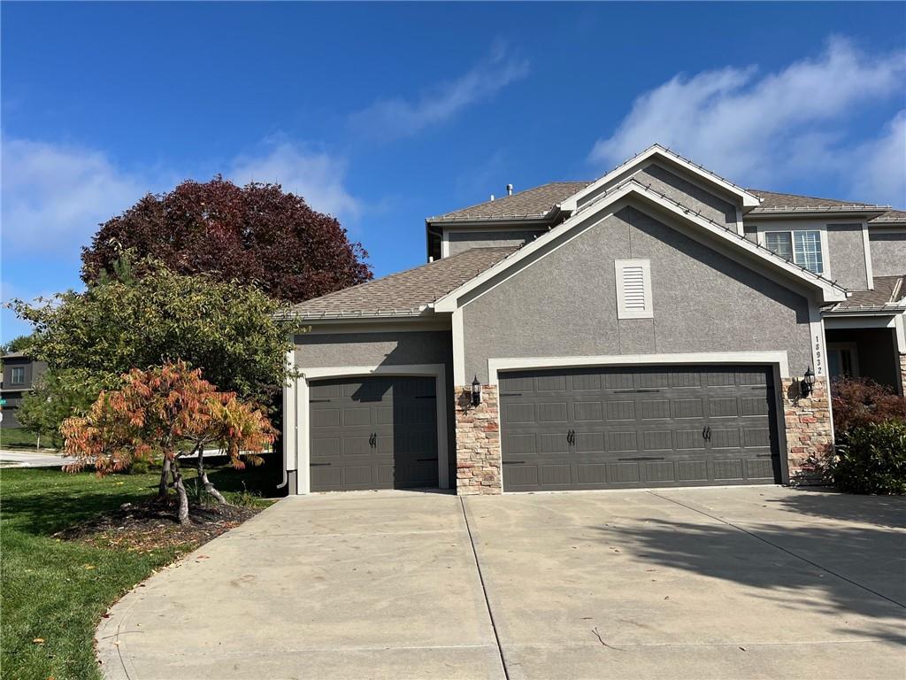 18932 W 100th Street