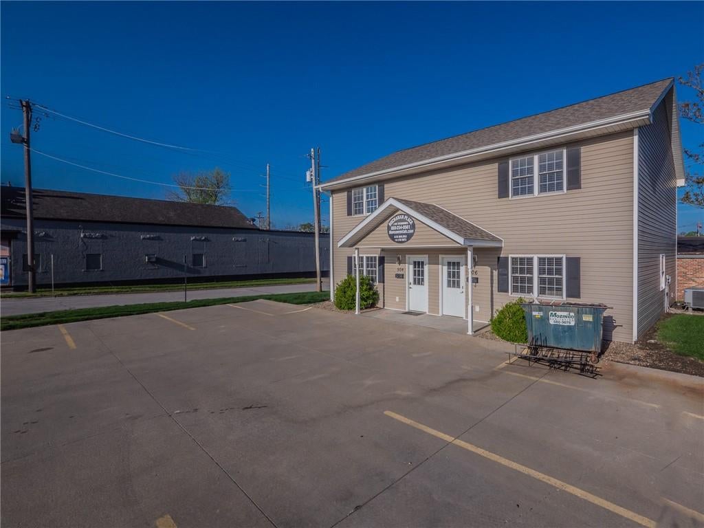 504-506 N BUCHANAN Street