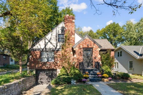 Photo of 2216 Nebraska Avenue, Kansas City, KS 66102 (MLS # 2648539)