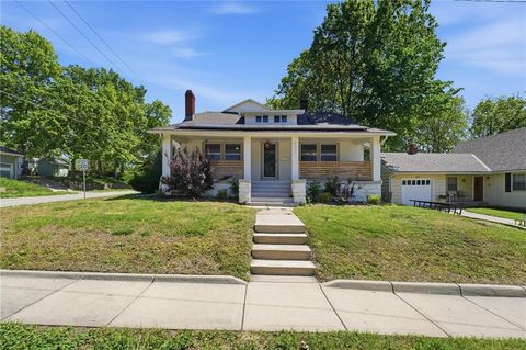 Photo of 4501 Francis Street, Kansas City, KS 66103 (MLS # 2615612)