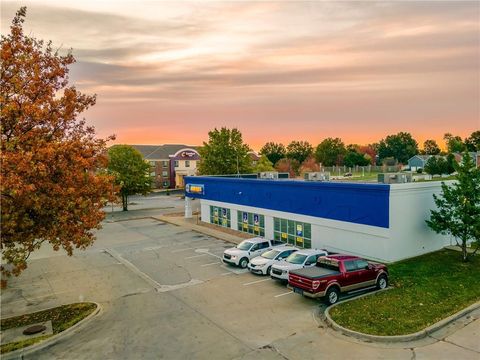 959 SE Oldham Parkway Lee's Summit MO 64081