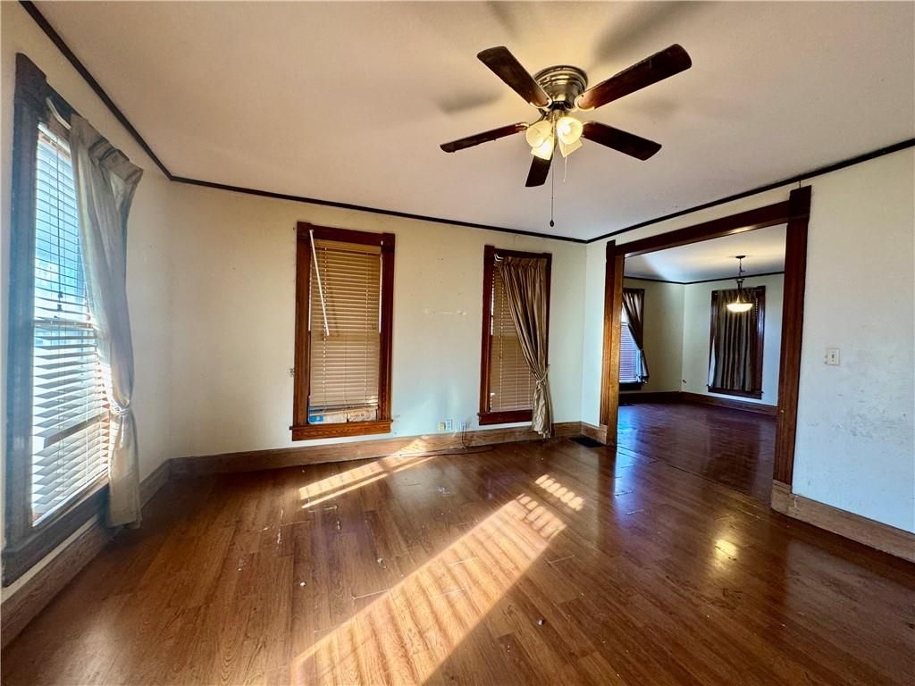 Photo of 601 E 4TH Street, Maryville, MO 64468 (MLS # 2592680)