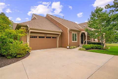 Photo of 21287 W 116th Street, Olathe, KS 66061 (MLS # 2579857)