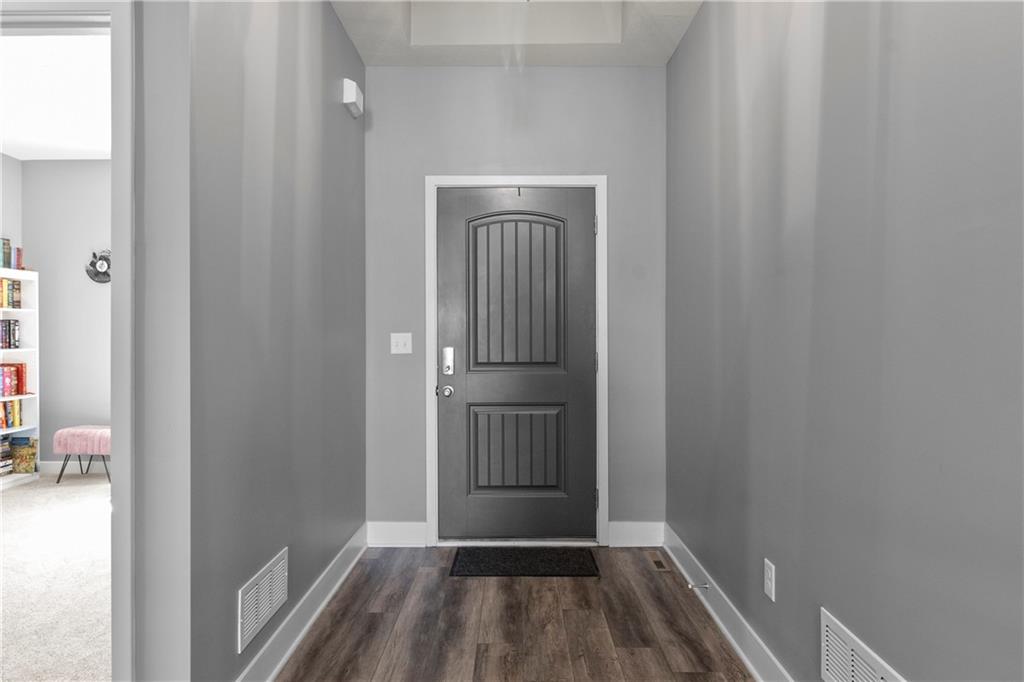 12477 Meadow Lane