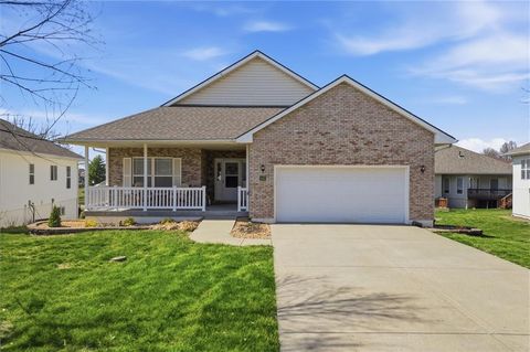 408 Victoria Avenue, Excelsior Springs, MO 64024 - #: 2608565