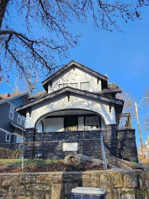 3800 Chestnut Avenue, Kansas City, MO 64128 - #: 2611892