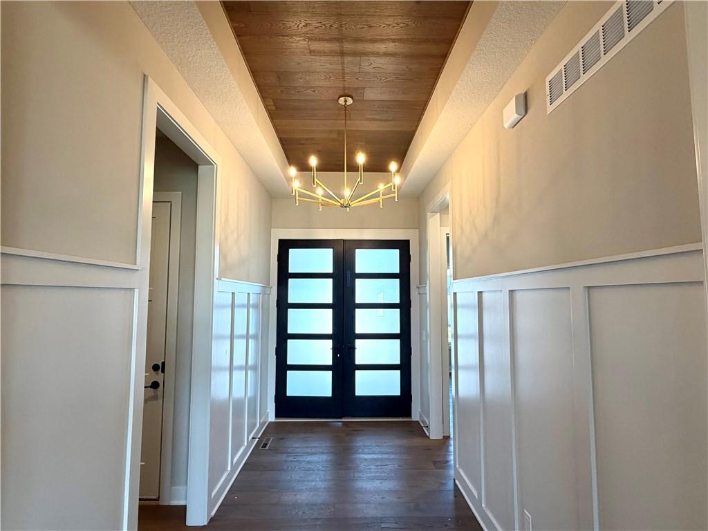 17404 Crystal Street