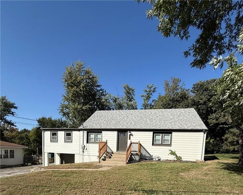 808 NE Russell Road, Kansas City, MO 64116 - #: 2646449