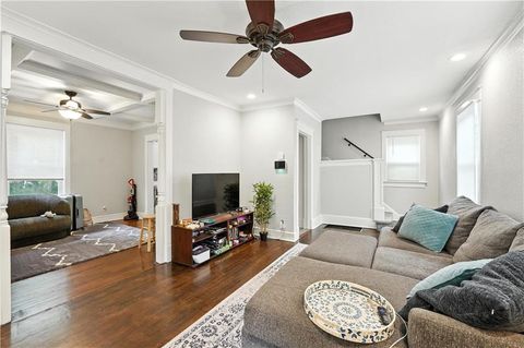 2711 Kensington Avenue, Kansas City, MO 64128 - #: 2561479