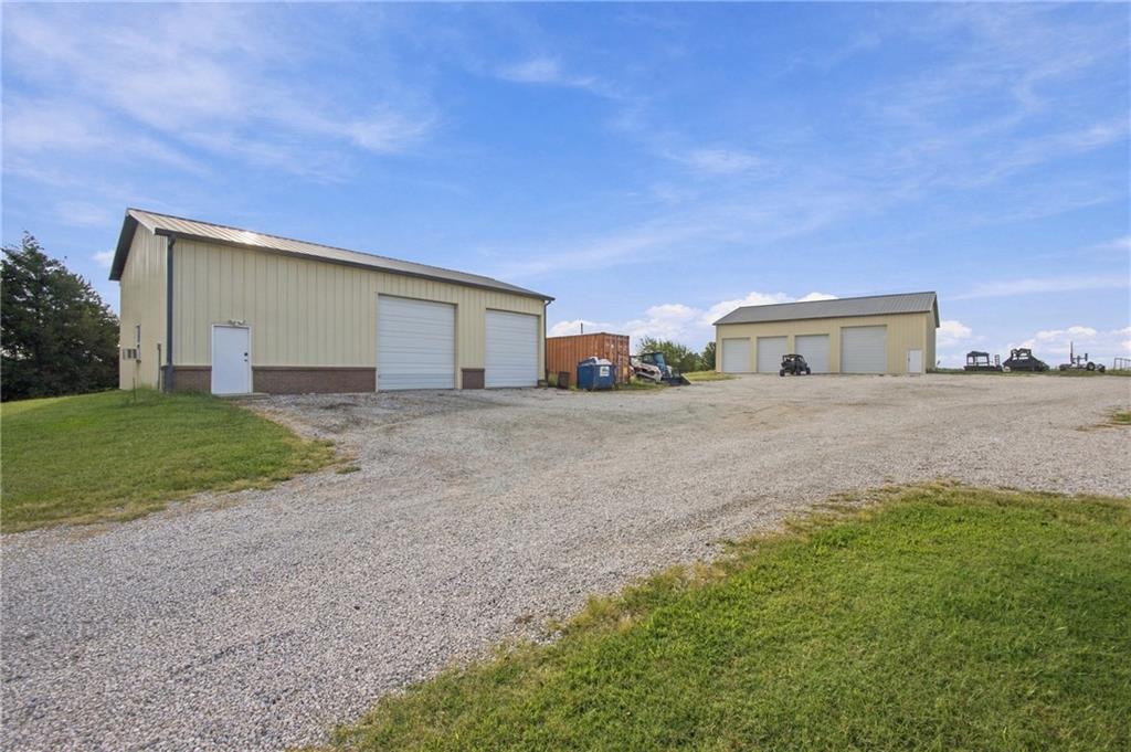 Photo of 2064 N 900 Road, Eudora, KS 66025 (MLS # 2643101)