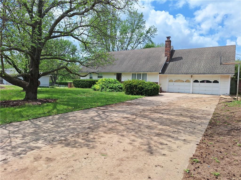 8306-8310 McCormack Drive