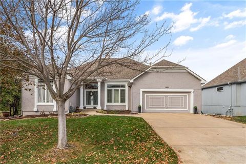 20516 W 98th Place Lenexa KS 66220