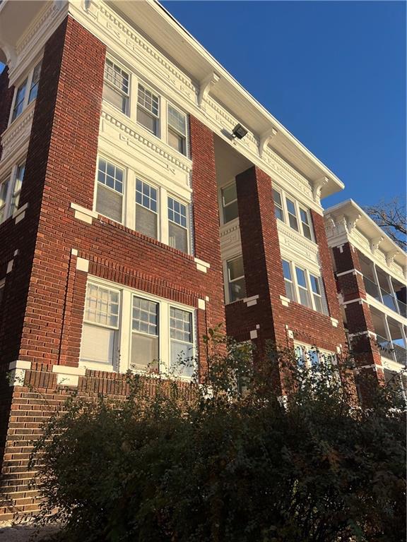 4121-4123 Walnut Street