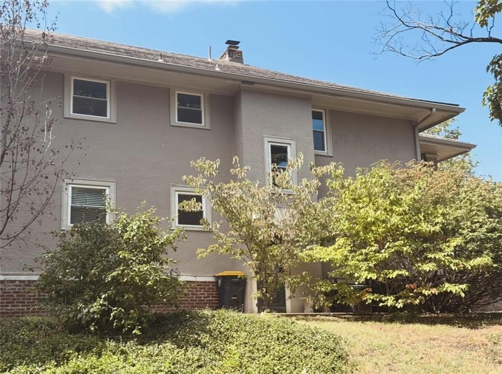 201 W 51st Terrace