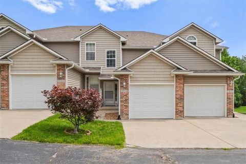 3568 NE Austin Drive Lee's Summit MO 64064