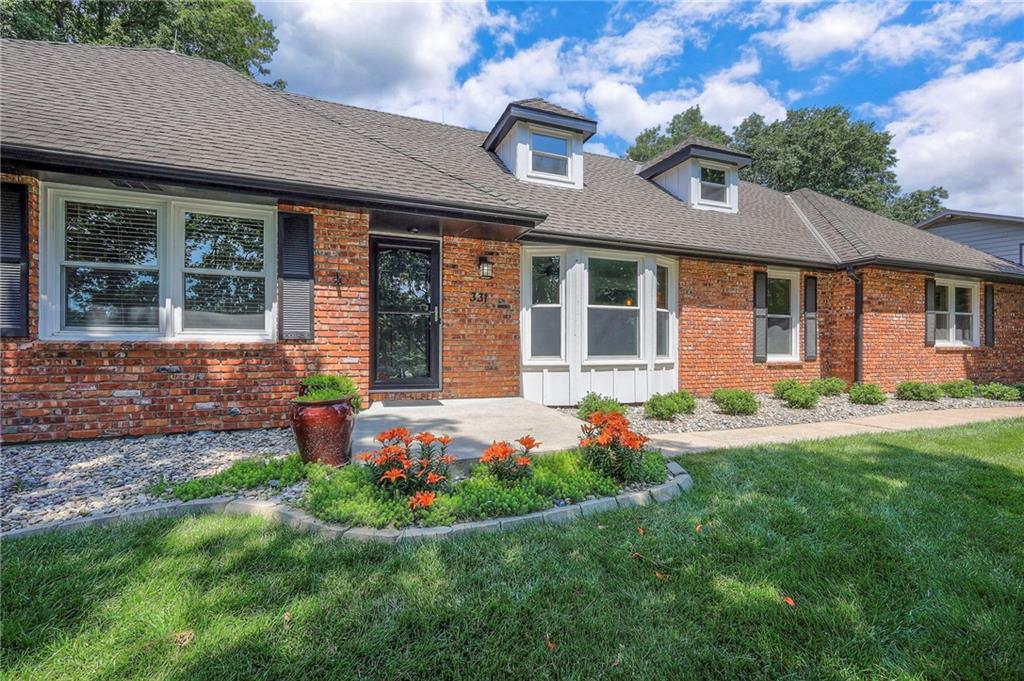 331 N Winnebago Drive