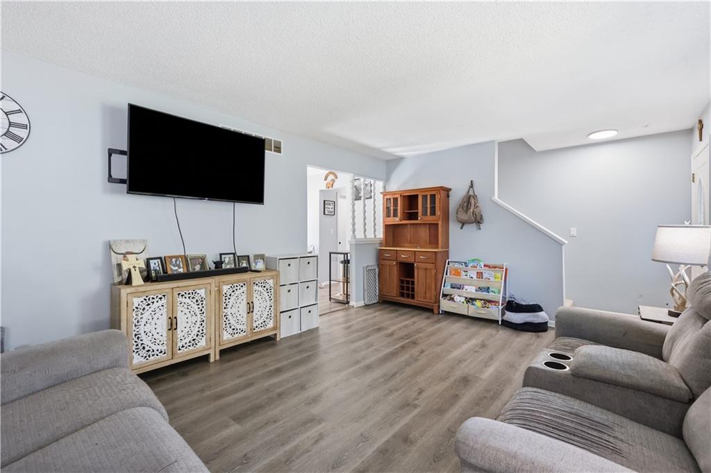 214 Cedarlane Drive