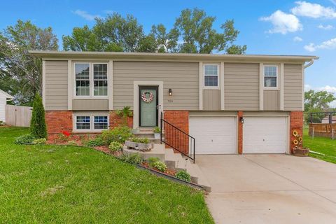709 S 9th Street Louisburg KS 66053