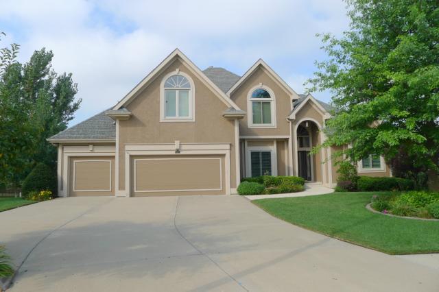 Photo 1 of 25 — 6705 NW 102nd Court, Kansas City, MO 64154