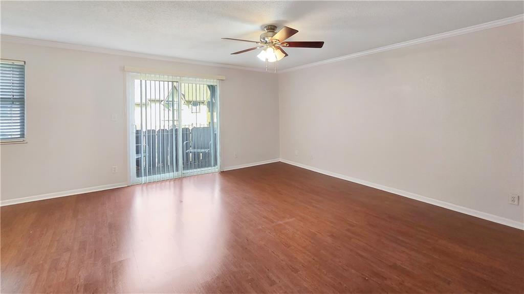 6222 Robinson Street 3