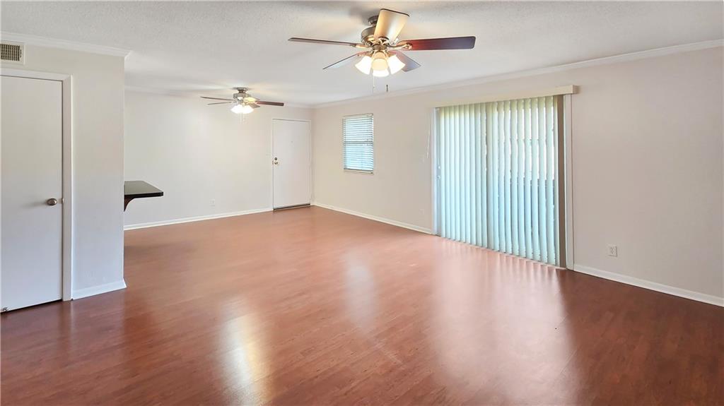 6222 Robinson Street 3