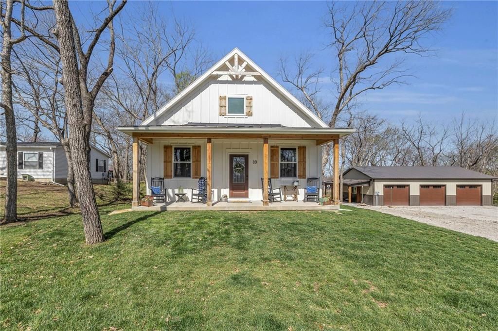 Photo of 89 Enchanted Lane, Linn Valley, KS 66040 (MLS # 2614982)